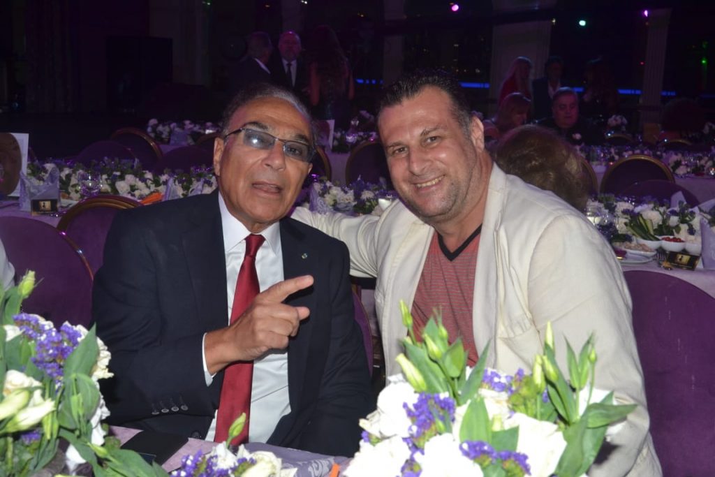 محمد درويش والفكاهي سامي خيّاط