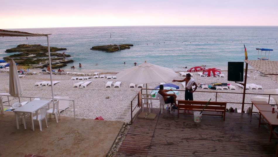 لا تتجاوز نسبة الإشغال في فنادق بيروت طيلة أيام السنة 35 بالمئة (Getty)