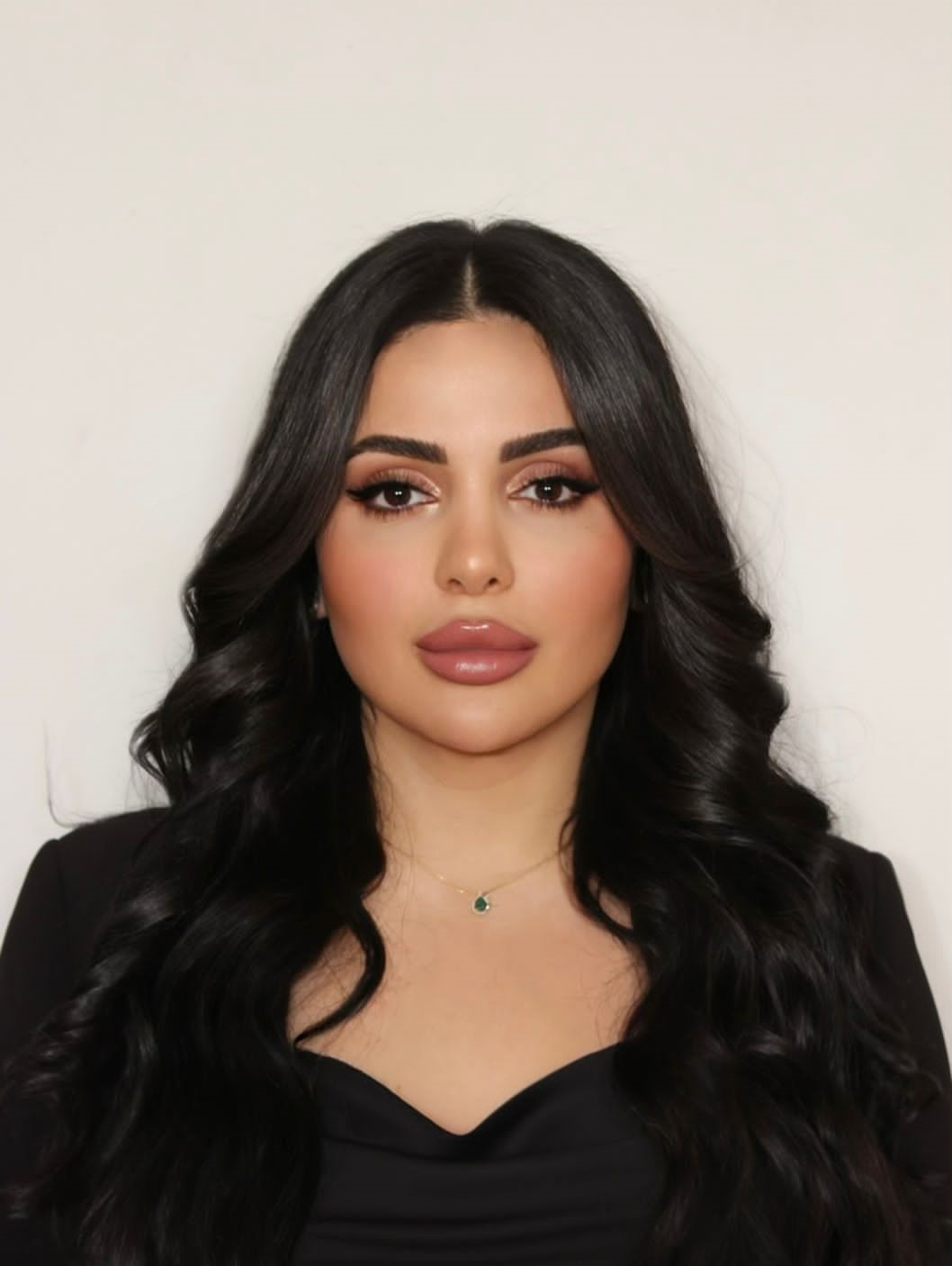 المحامية نادين علي غصن.. ألف ميروك وانشاء الله نرك في أعلى المراتب القضائية