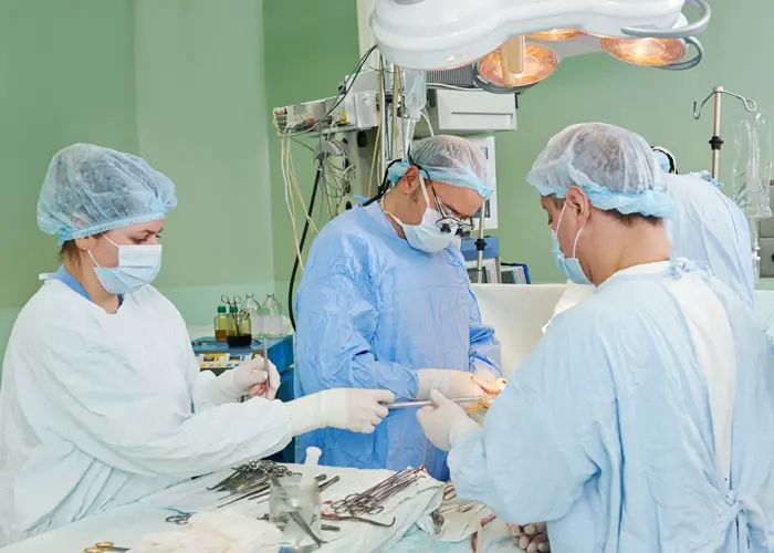 التبرع بالكلى لإنقاذ المرضى.. عملية آمنة