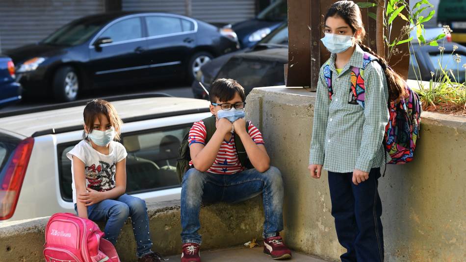 الذريعة الرسمية التي تبلغها الأهل من إدارات المدارس هي وجود رزنامة سنوية بالدروس (عباس سلمان)