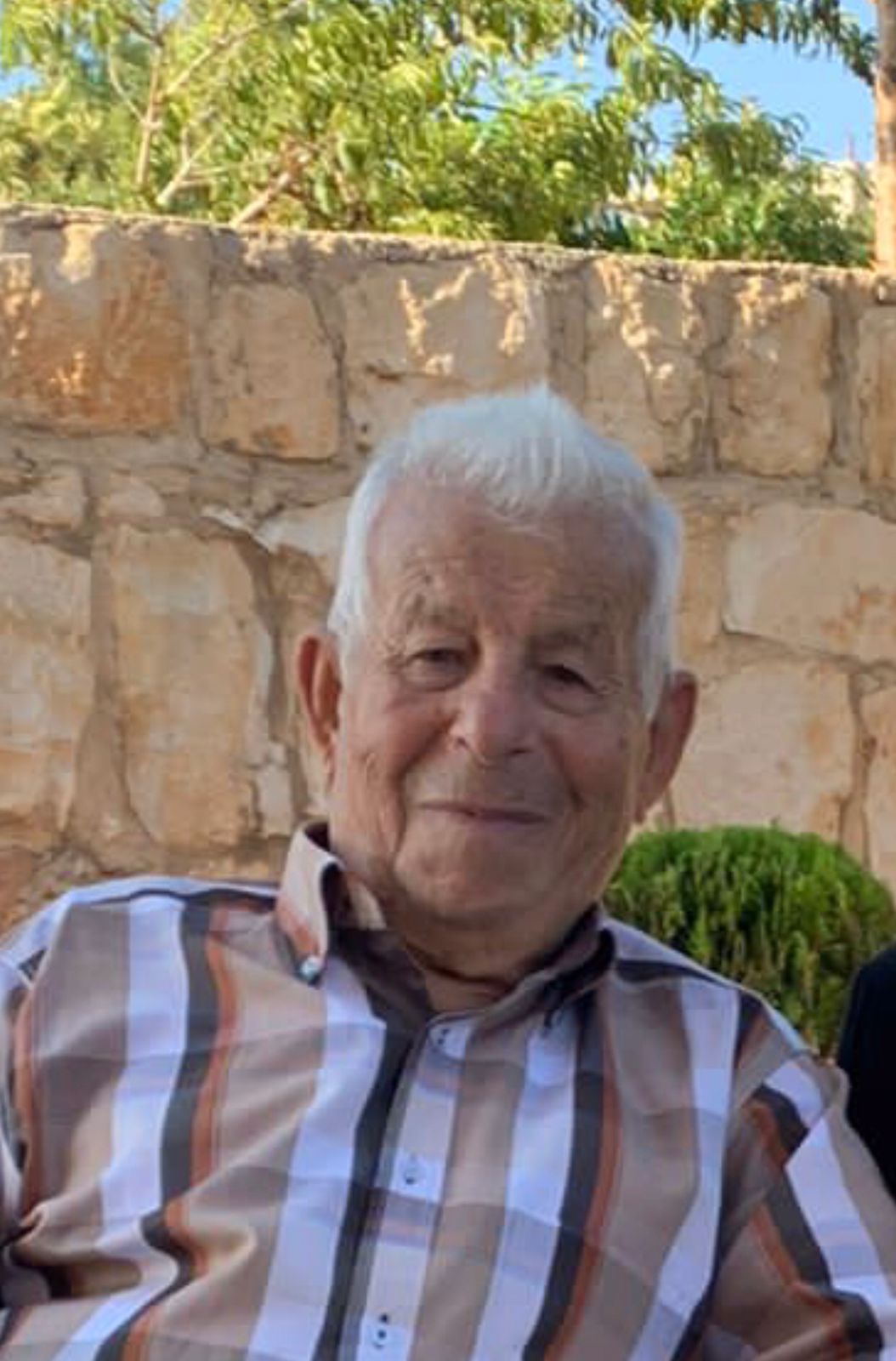 فقيد الخيام الغالي المرحوم الحاج حسين عبدو غريب (أبو فادي)