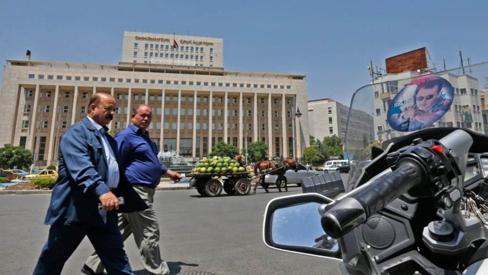 الجزء الأكبر من الديون السورية لصالح إيران قد يكون غير شرعي أو بغيض (Getty)