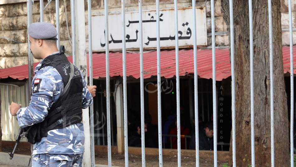 بات الملف بقبضة قاضي التحقيق في بيروت (علي علوش)