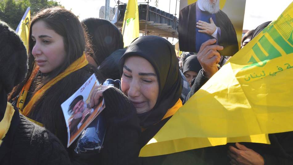 مشهدية التشييع أعطت لحزب الله أريحية الحديث باسم الطائفة (علي علوش)