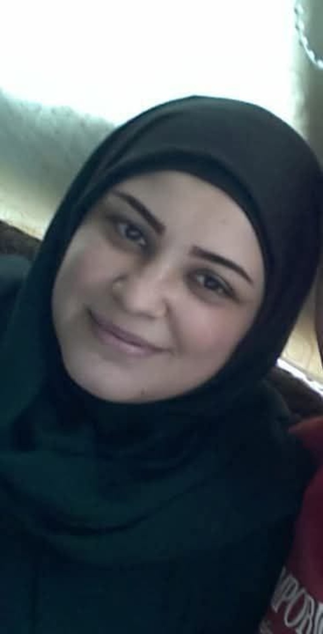 الشابة نوال عوض