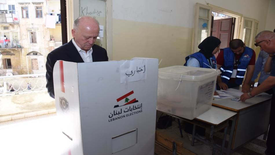 ضعف تمثيله وتراجع مكانته في طرابلس دفع ريفي ليصبح حليف خصمه التاريخي كرامي (يحيى حبشيتي)