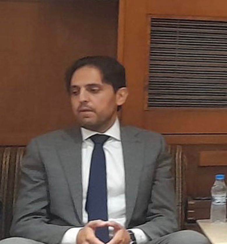 السفير مجدي غالب رمضان