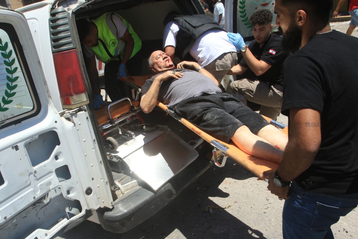 المدنيون اللبنانيون هم يدفعون القصف الإسرائيلي المتكرر على لبنان (أ ف ب)