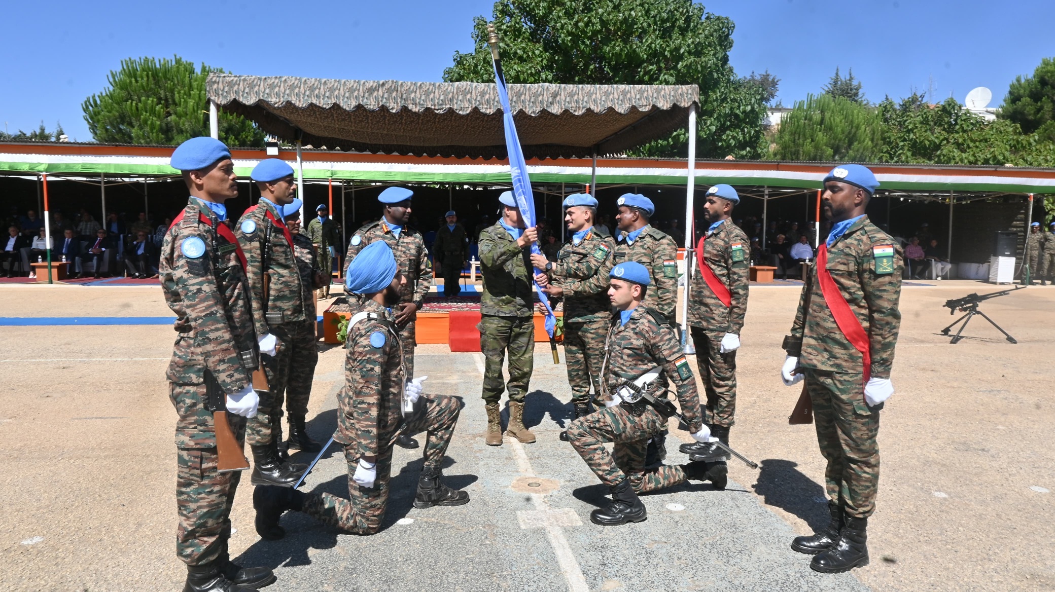 عملية تسليم وتسلّم السلطة بين الكتيبتين الهنديتين الخامسة والعشرين والسادسة والعشرين