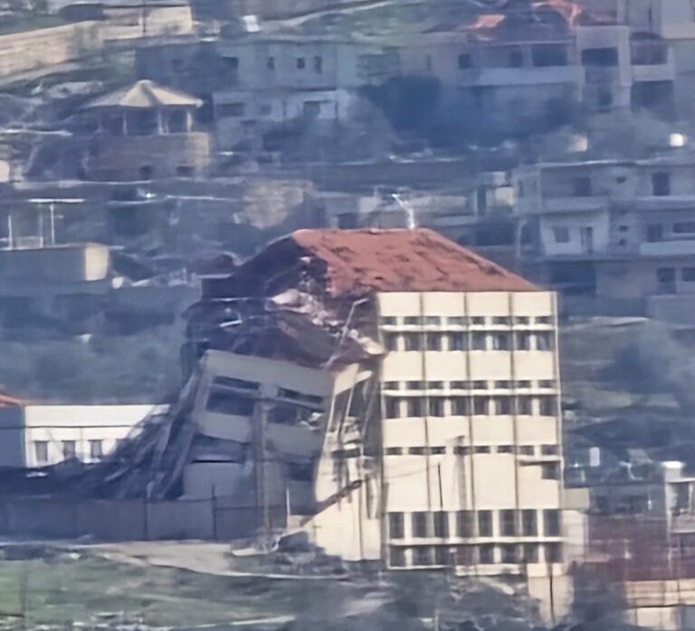 مدرسة العديسة المتوسطة الرسمية المختلطة