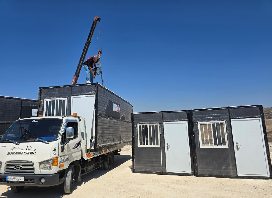 في مناطق جنوب نهر الليطاني بدأت المدارس الرسمية والخاصة تتحضر لفتح أبوابها أمام عام دراسي جديد (اندبندنت عربية)