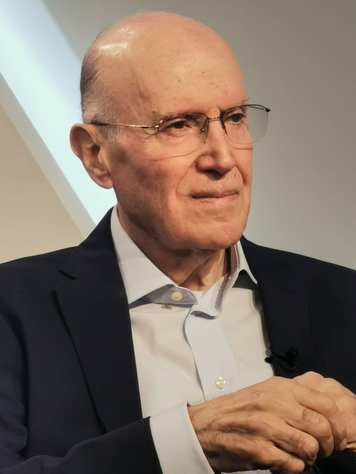 الدكتور كامل مهنا، رئيس مؤسسة عامل الدولية والمنسق العام لتجمع الهيئات التطوعية اللبنانية والعربية