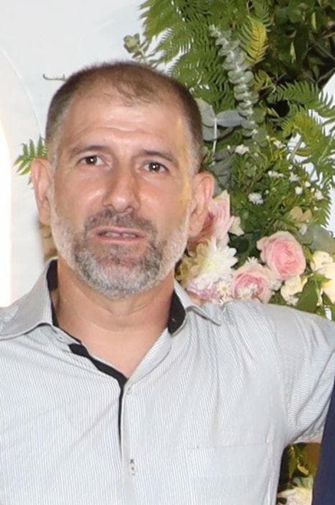 الشهيد حسين حلال ​رئيس قسم الزبائن في دائرة النبطية في مؤسسة كهرباء لبنان