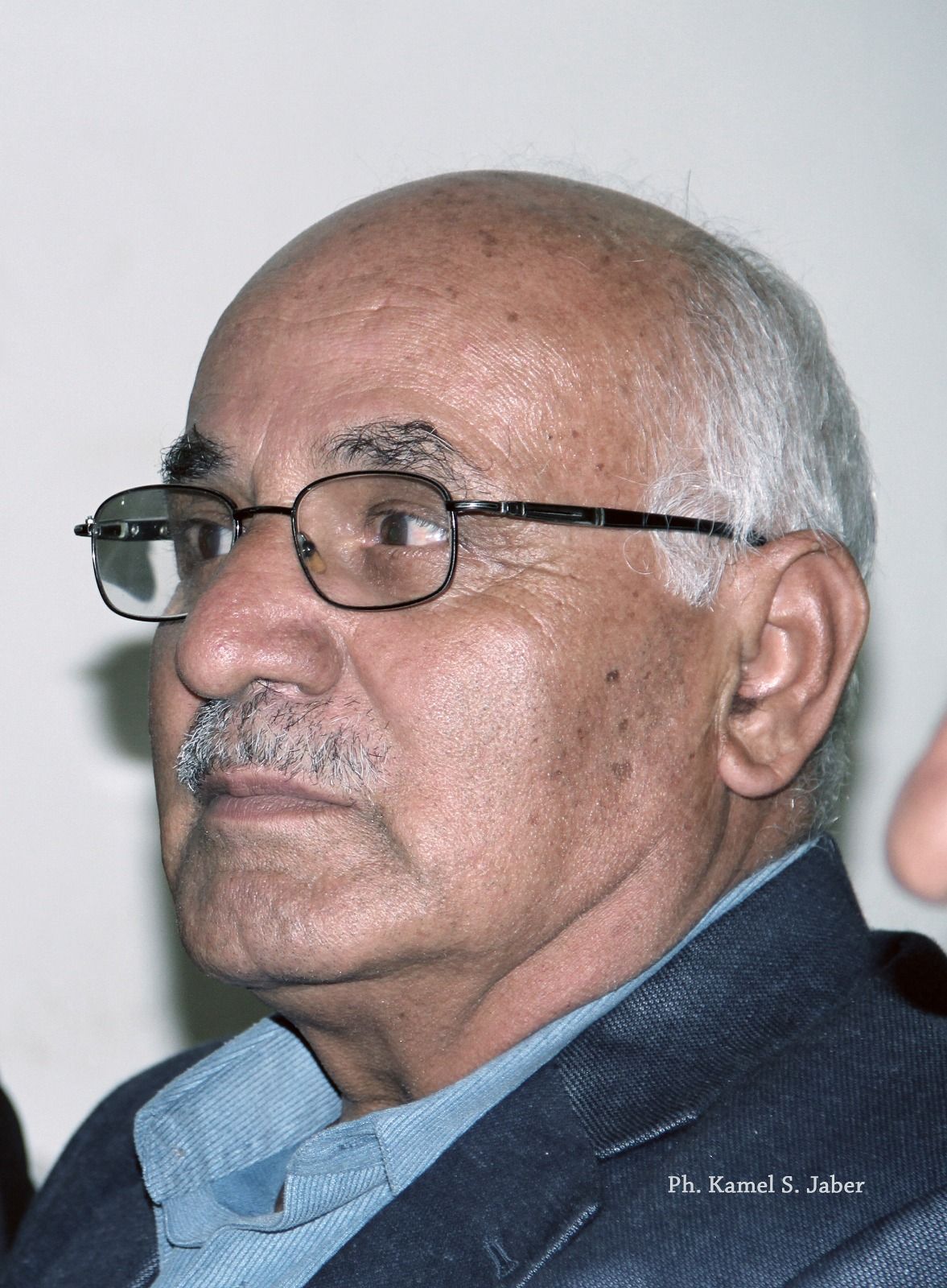 المُربي الاستاذ عبد الجليل حسن قبيسي