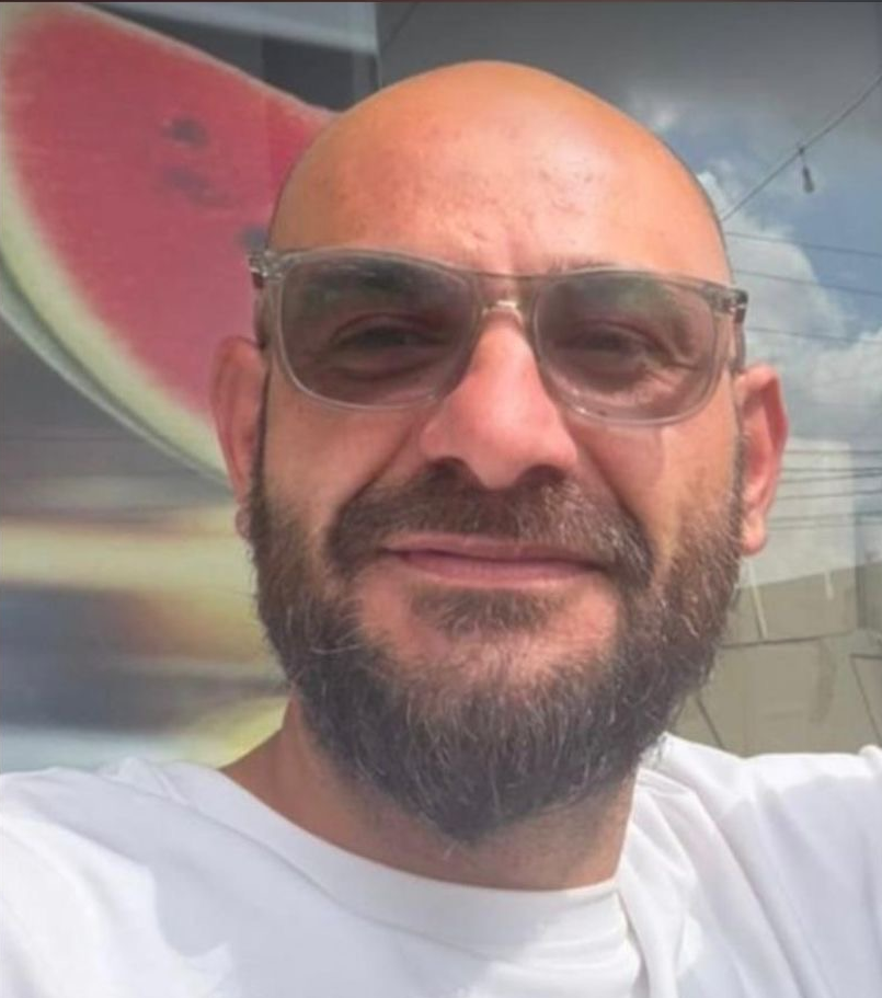 الشاب الشهيد حسن حيدر، صاحب تعاونيات تايغر في النبطية وعربصاليم