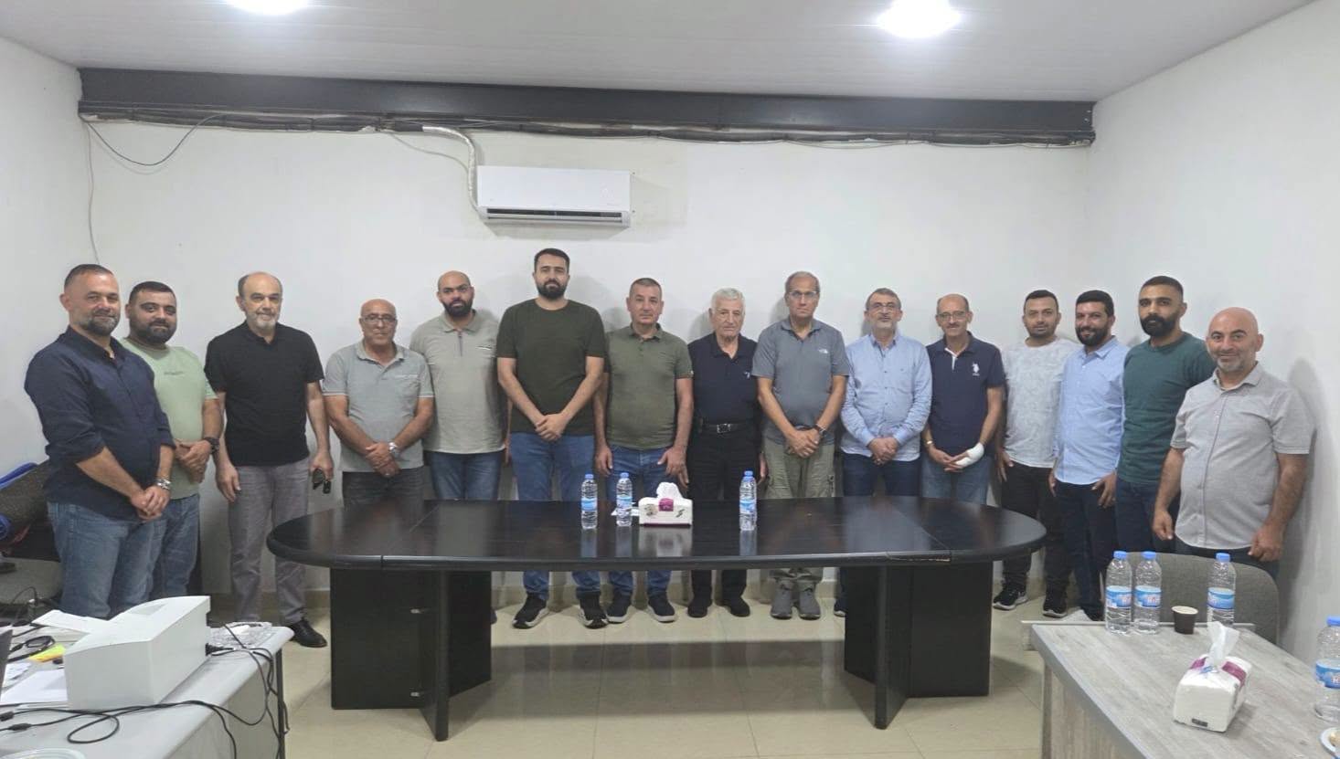 وأخيراً، إجتمعوا دفاعاً عن السياسيين وليس عن حقوق المواطنين واحتياجاتهم