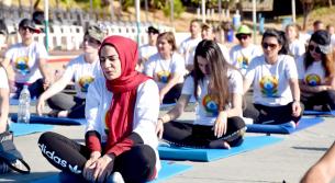 بالصور والفيديو: الكتيبة الهندية في اليونيفيل تحتفل باليوم العالمي لليوغا