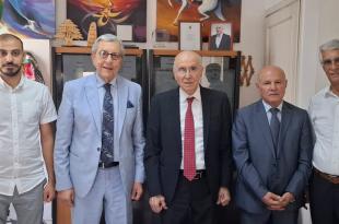 “عامل” تستقبل رمزاً من رموز الفكر والنضال الجزائري: الدكتور كمال بوشامة سفير الجزائر الشقيقة