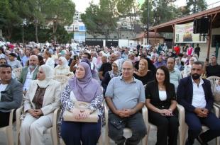 الدوير تكرّم طلابها الناجحين في الشهادات الرسمية برعاية وزير المالية ياسين جابر