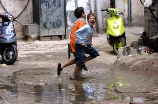 ابراهيم الأمين: تفاصيل مشروع عباس - سلام لفلسطينيّي لبنان.. نزع السلاح وتهجير الآلاف وإزالة المخيمات