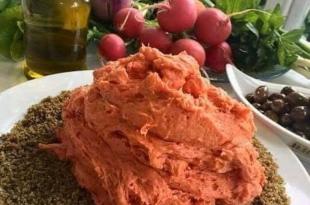 فايز أبو عباس: الكبة النيّة والفراكي.. نكهة خيامية من زمن البلاطة والدقماقة